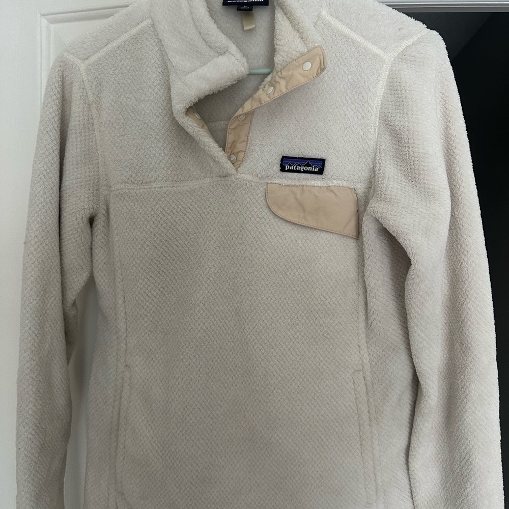 Patagonia Cream Fleece Sweater